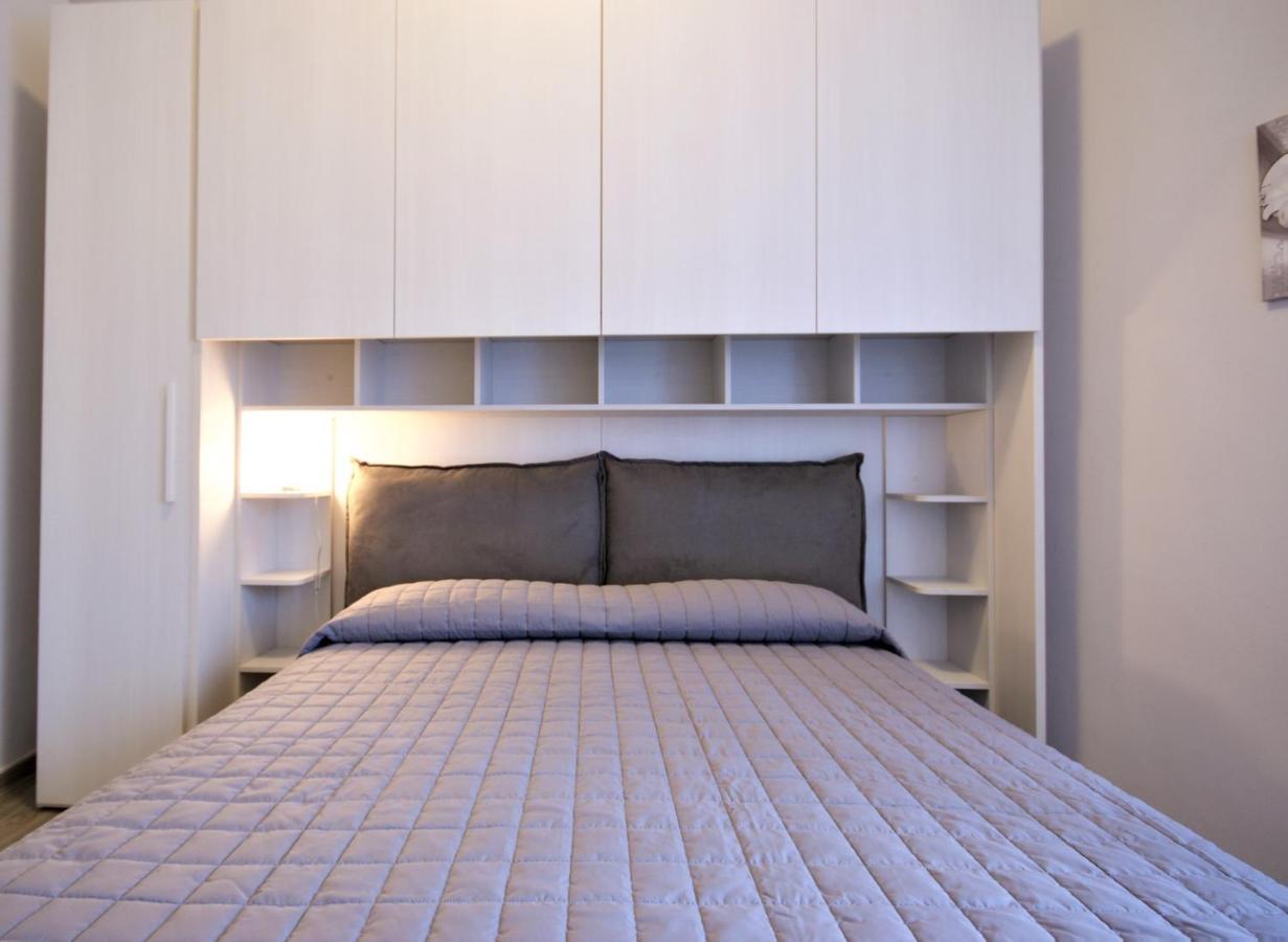 Casa Di Luigi Ed Ernestina Apartment Долчедо Екстериор снимка